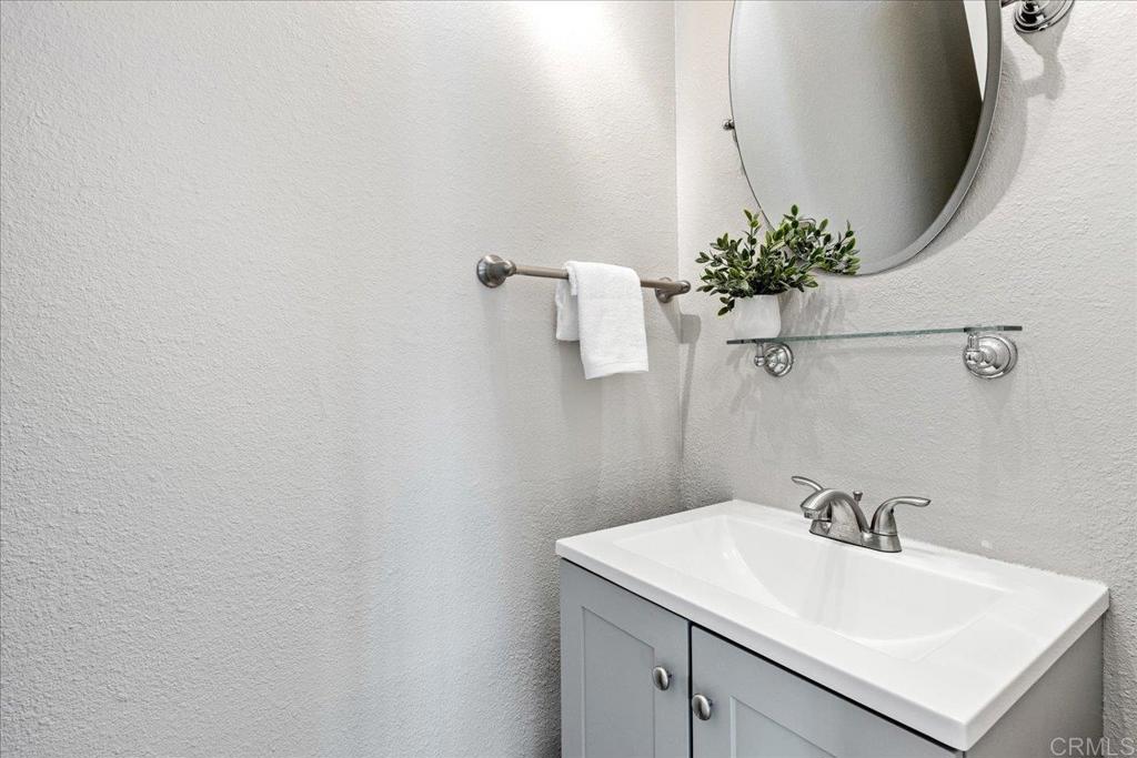 888 Cherrywood Way 20