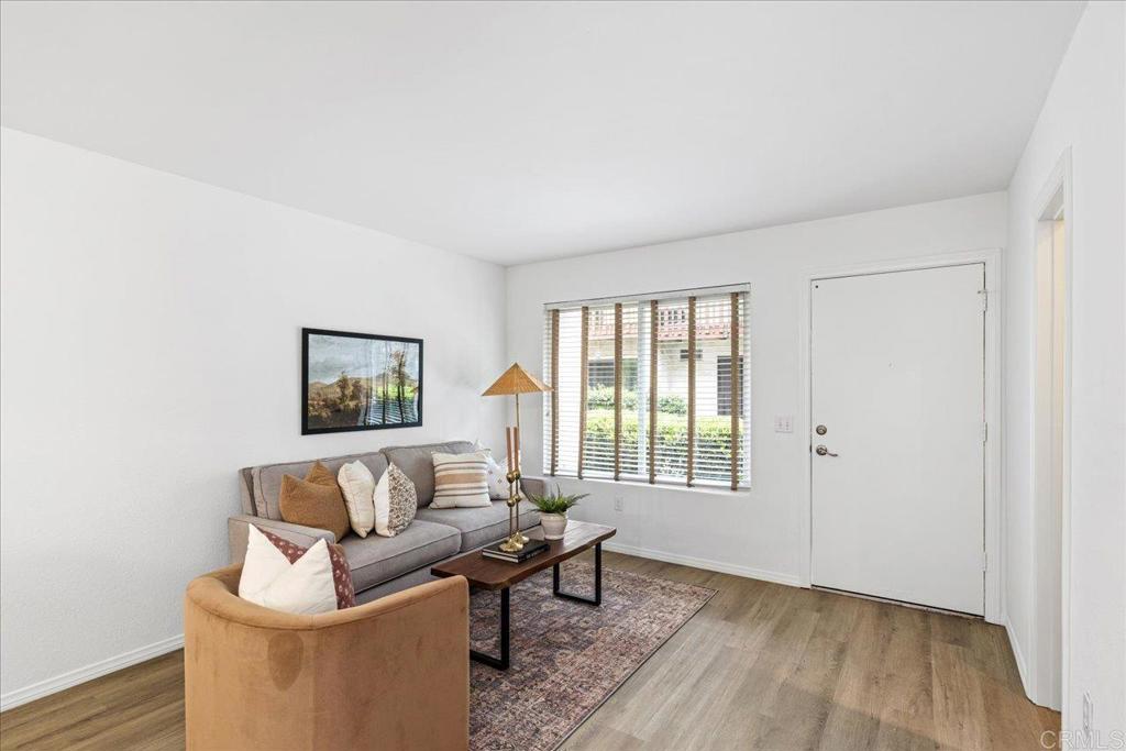 888 Cherrywood Way 20