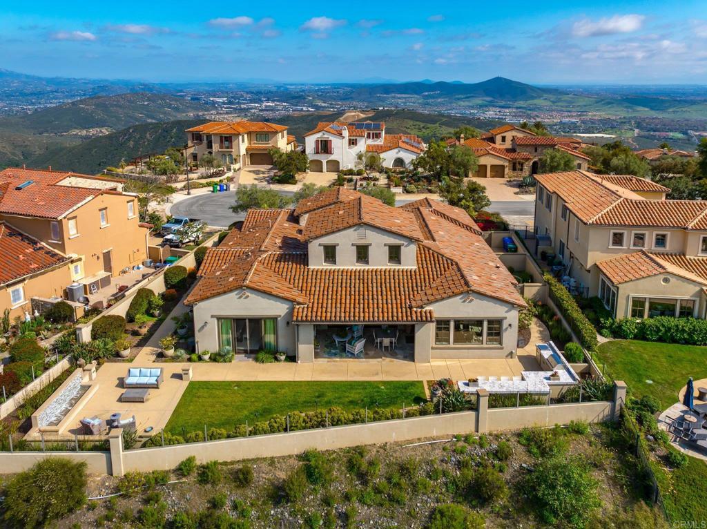 8784 Avenida Mirador