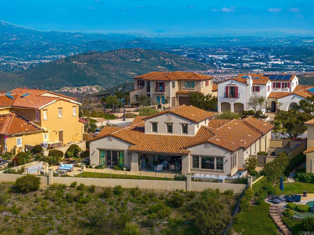 8784 Avenida Mirador