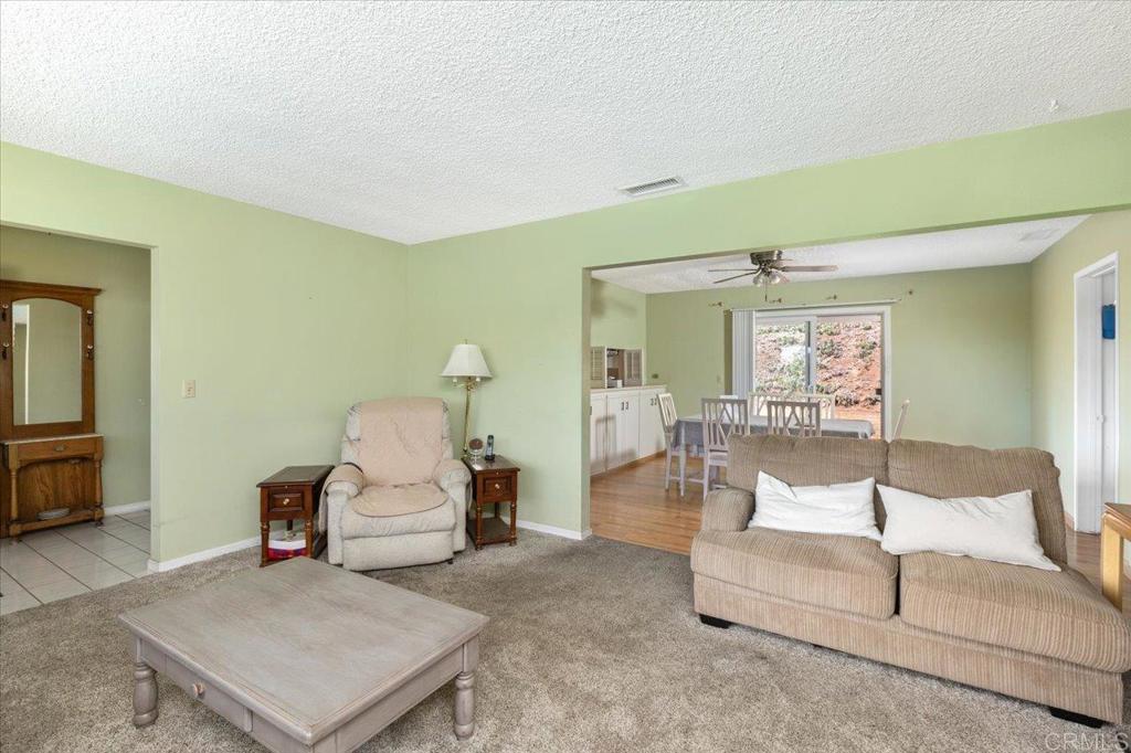 1569 Robyn Road