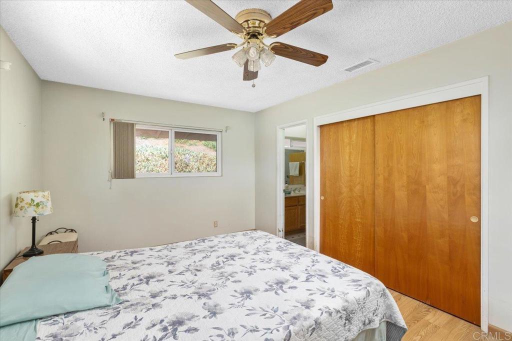 1569 Robyn Road