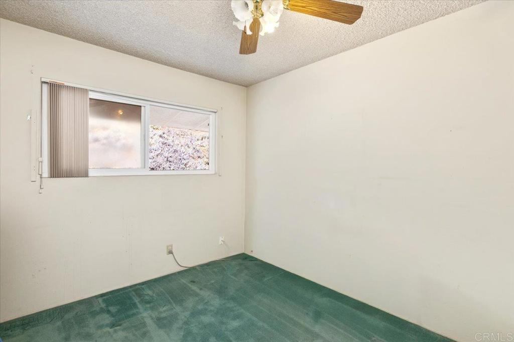 1569 Robyn Road
