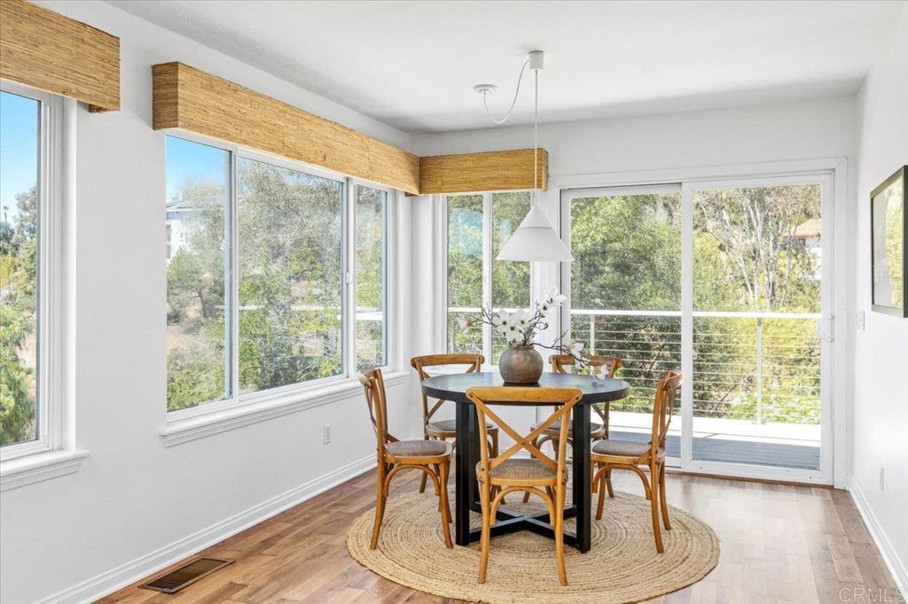 3439 Via Loma Vista