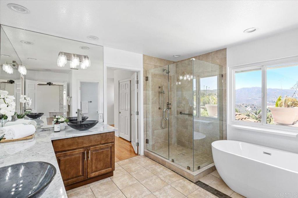 3439 Via Loma Vista