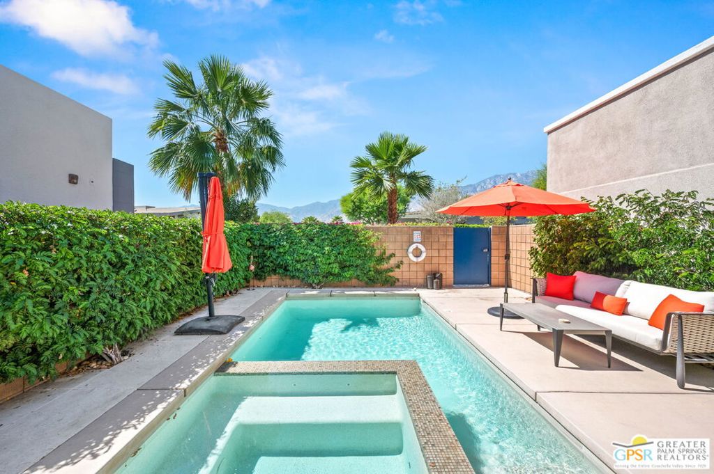 1156 Cyan Lane