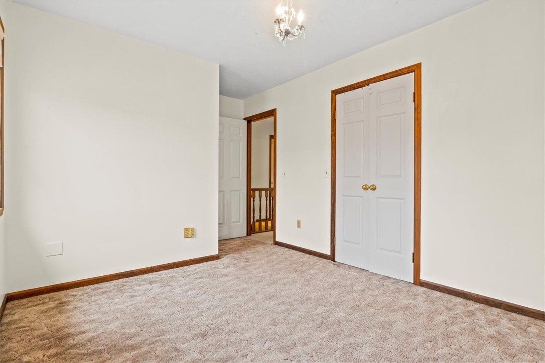 3242 Leeward Circle