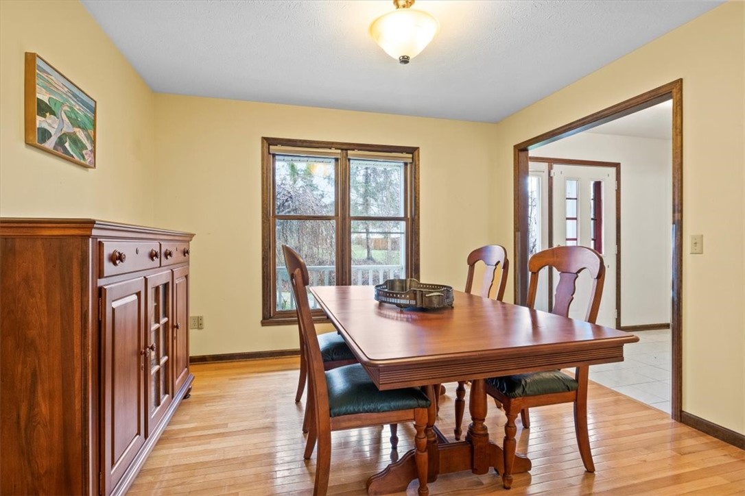 3242 Leeward Circle