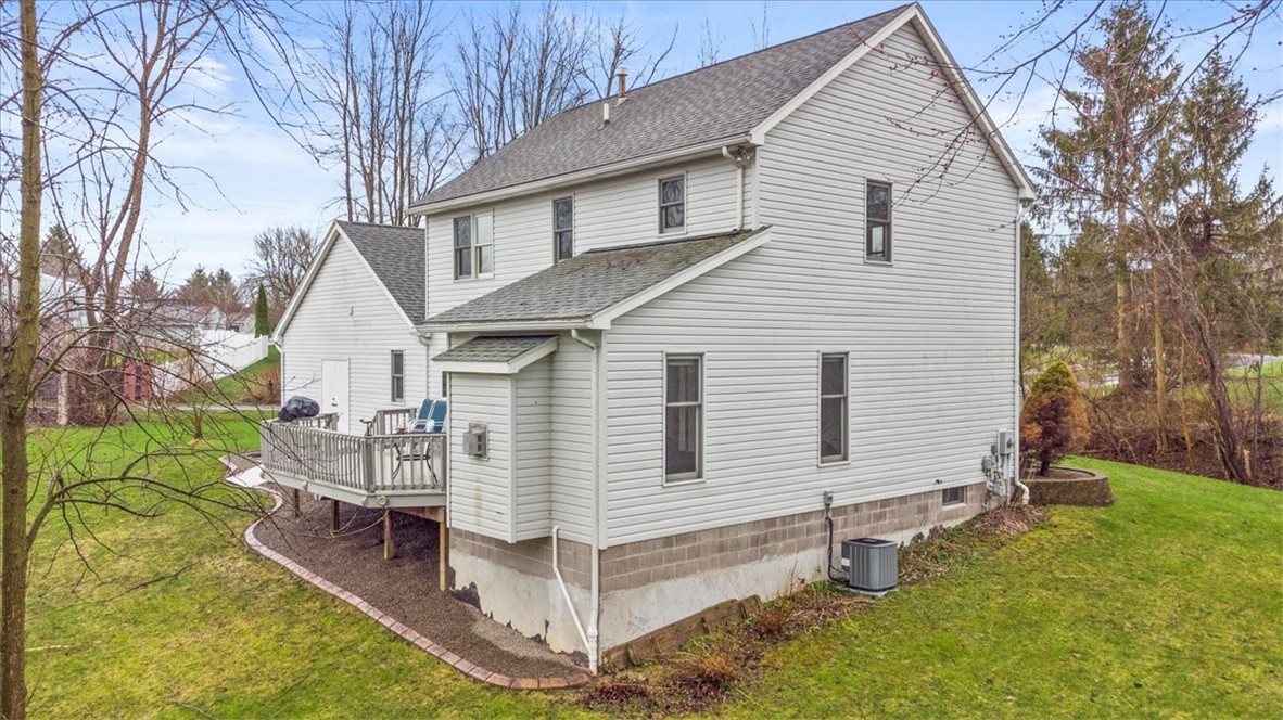 3242 Leeward Circle