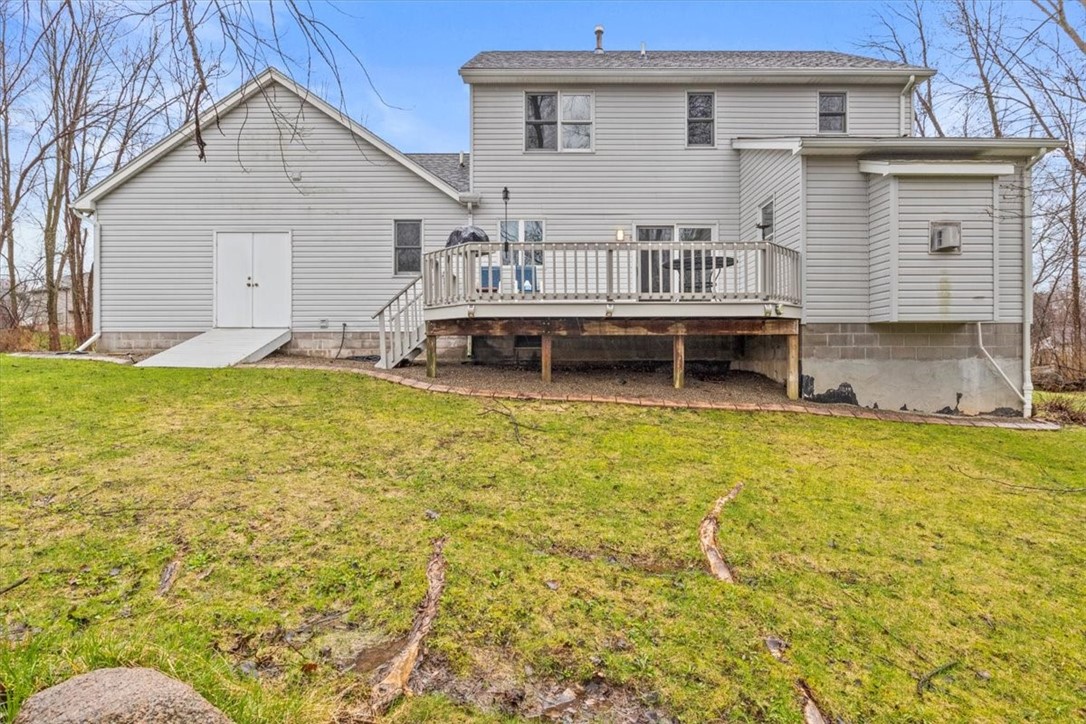 3242 Leeward Circle