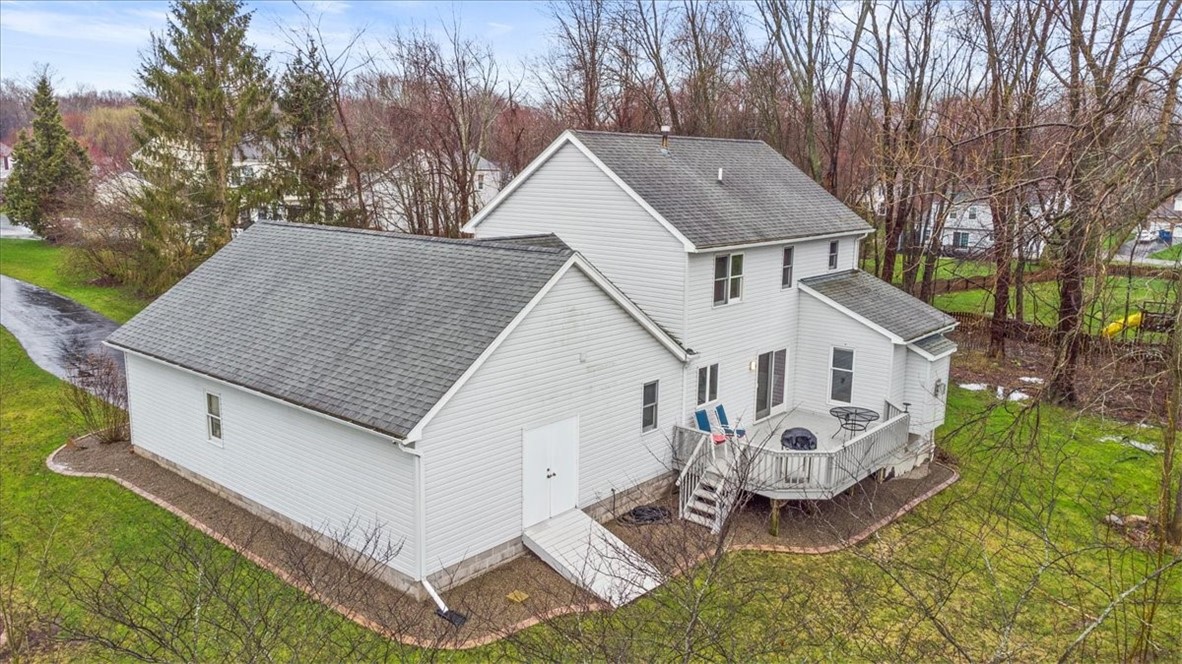 3242 Leeward Circle