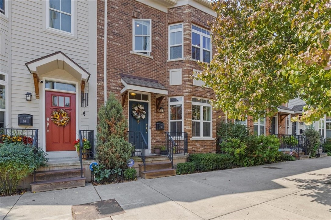93 North Plymouth Avenue