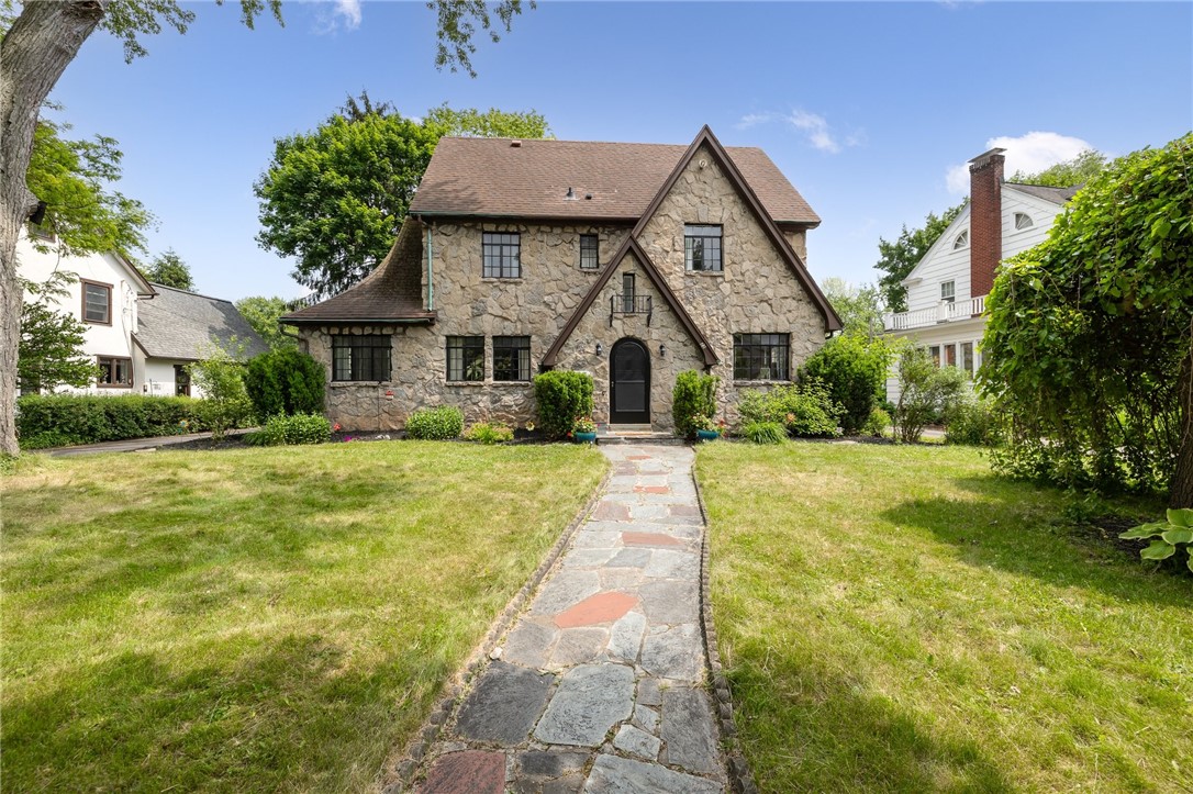 22 Rhinecliff Drive