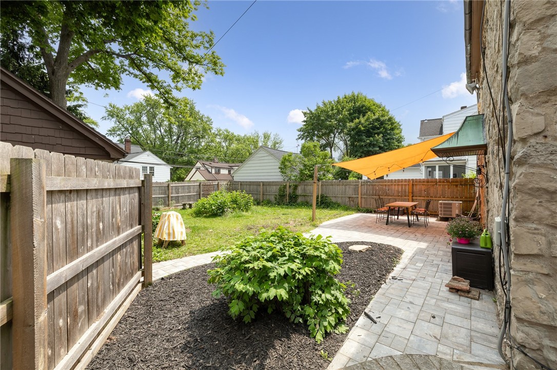 22 Rhinecliff Drive
