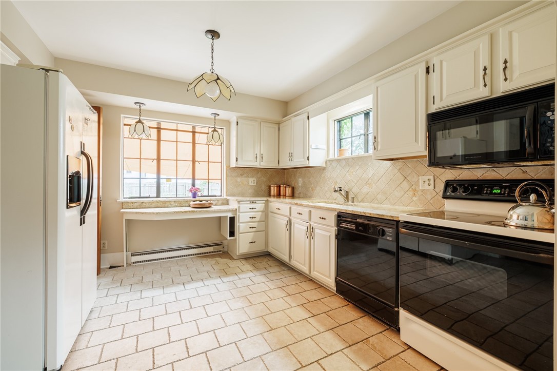 22 Rhinecliff Drive