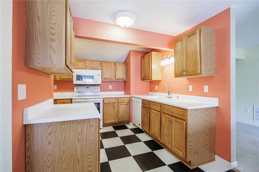 26-8 Great Wood Court