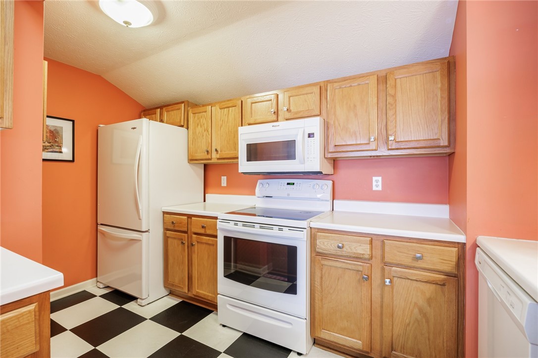 26-8 Great Wood Court