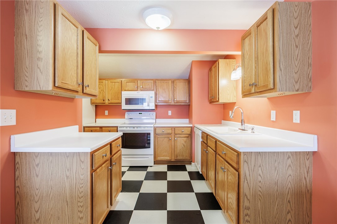 26-8 Great Wood Court