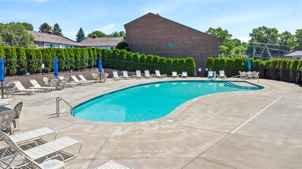 26-8 Great Wood Court