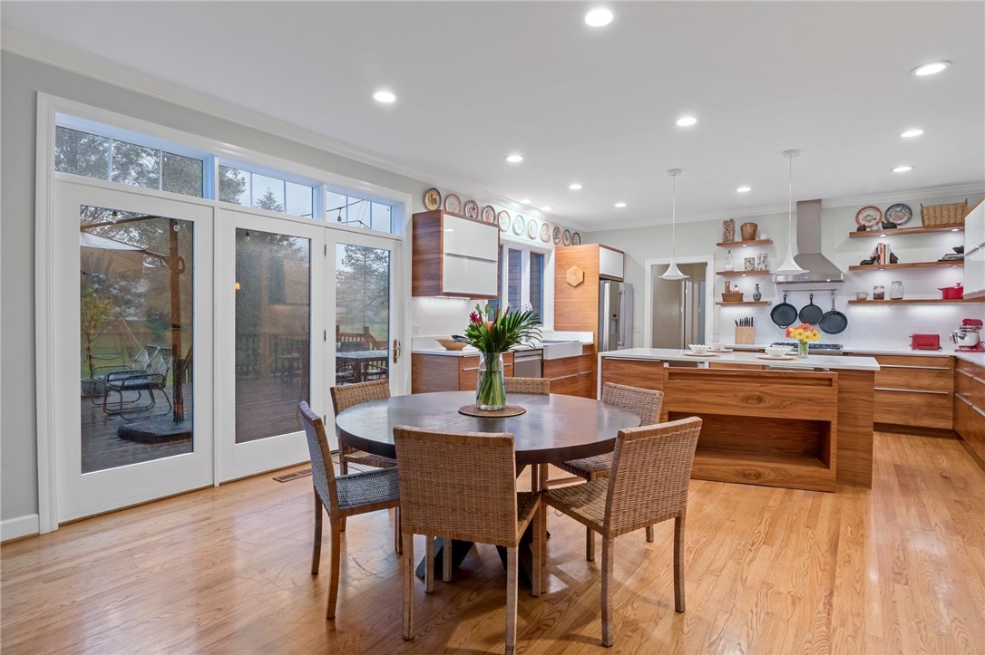 65 Meadow Cove Road