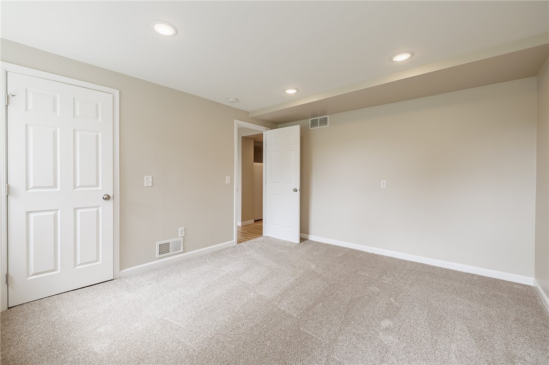 328 Village Walk Circle