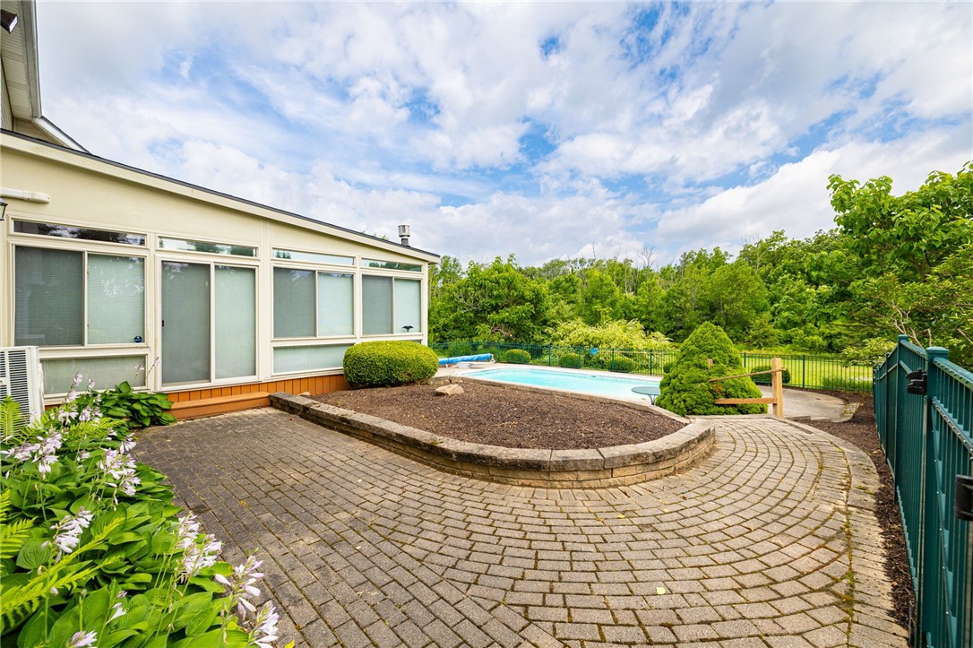 16 Portofino Circle