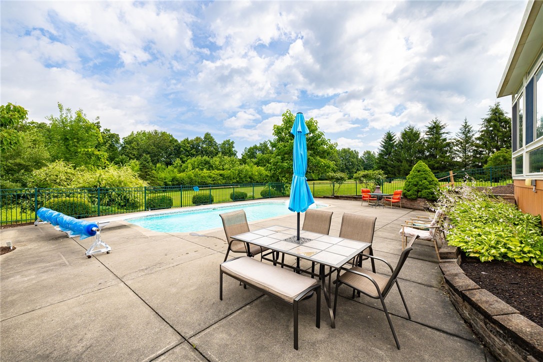 16 Portofino Circle