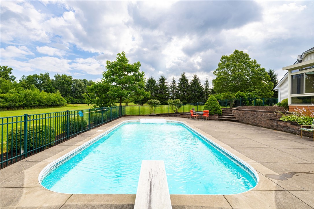 16 Portofino Circle