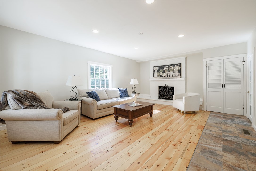 43 Harvest Road