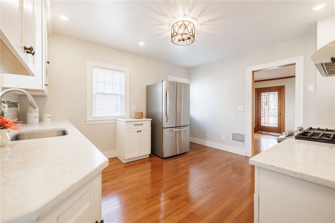 46 Whiteford Road