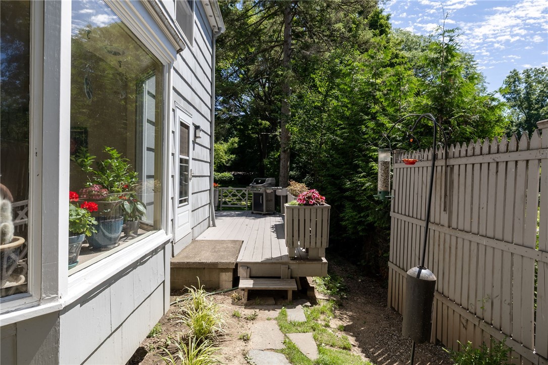 68 Landing Road South