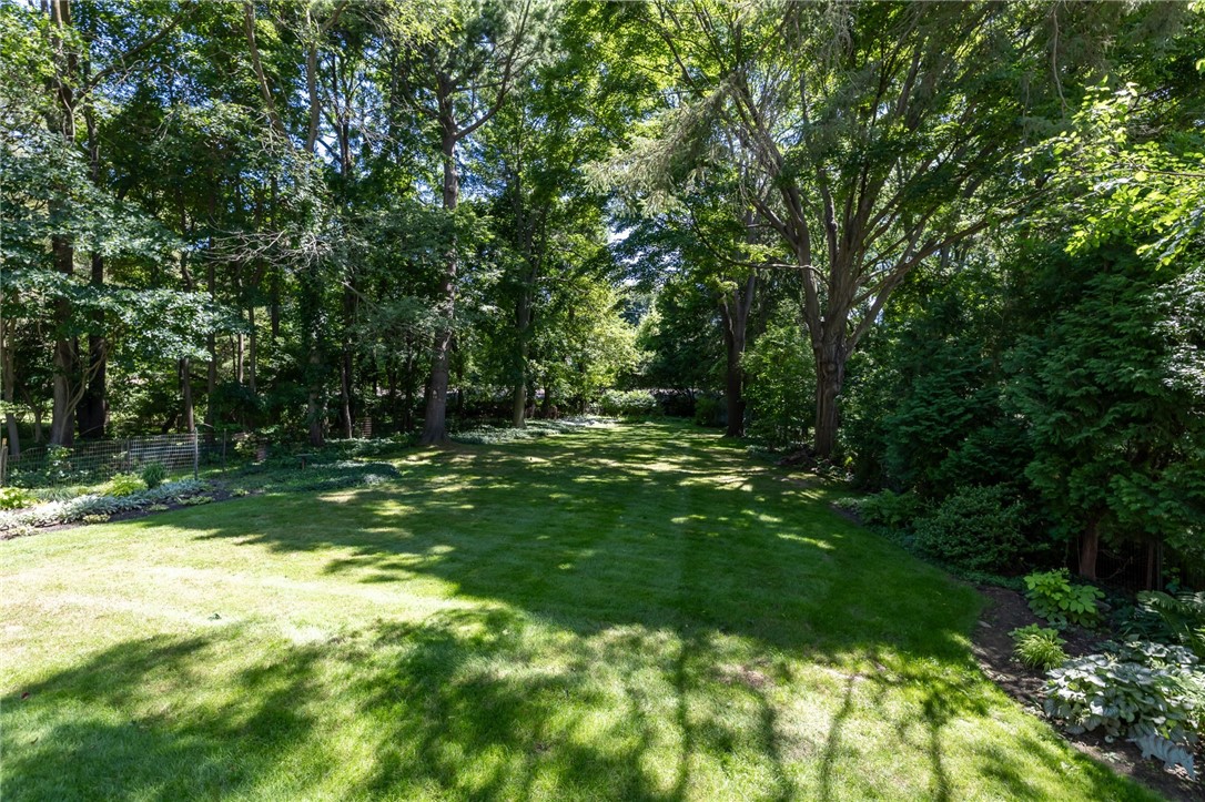 68 Landing Road South