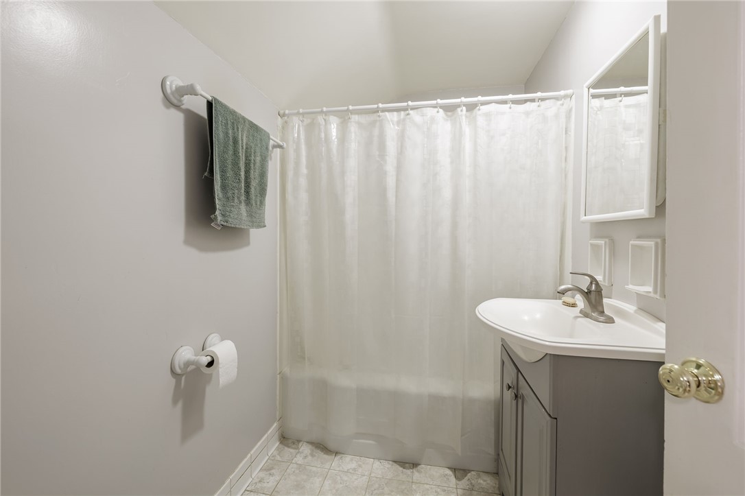 68 Landing Road South