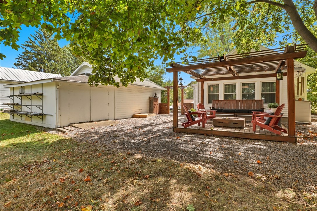 162 Chestnut Ridge Road