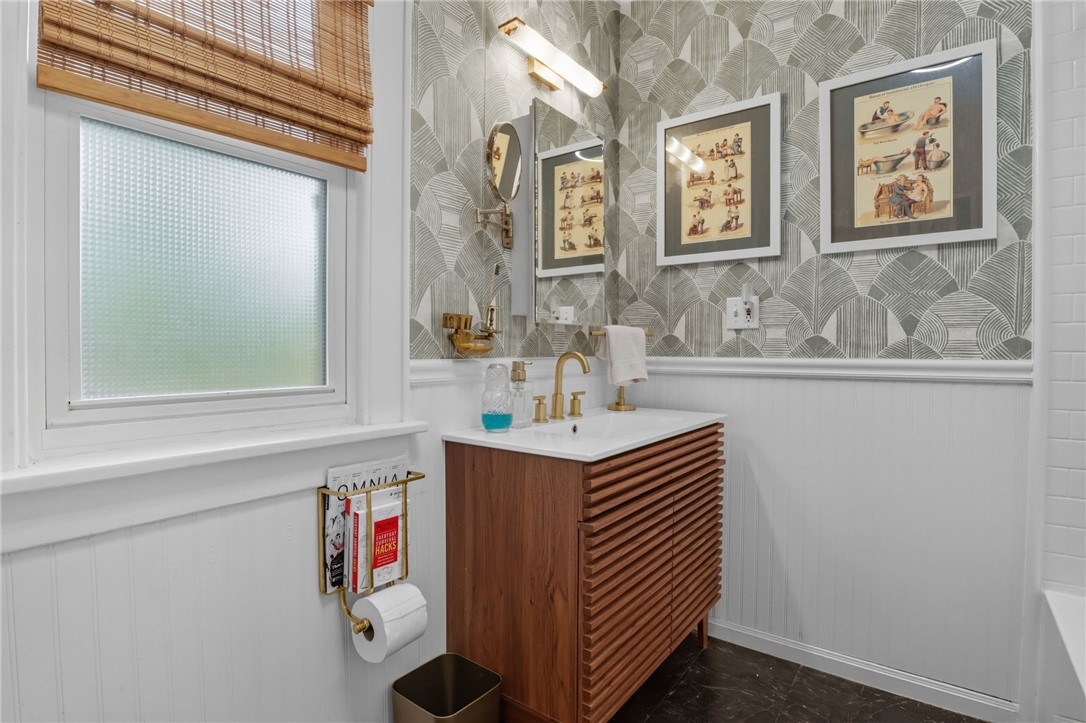 162 Chestnut Ridge Road