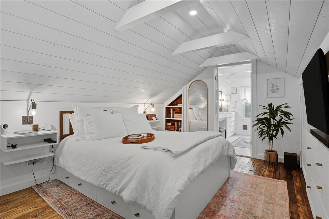 162 Chestnut Ridge Road