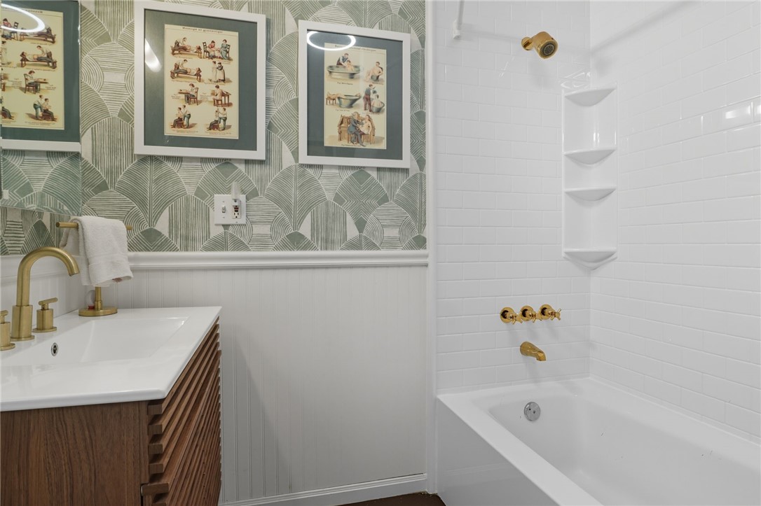 162 Chestnut Ridge Road