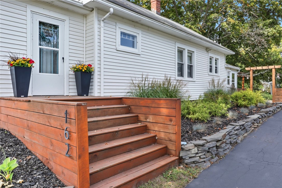 162 Chestnut Ridge Road