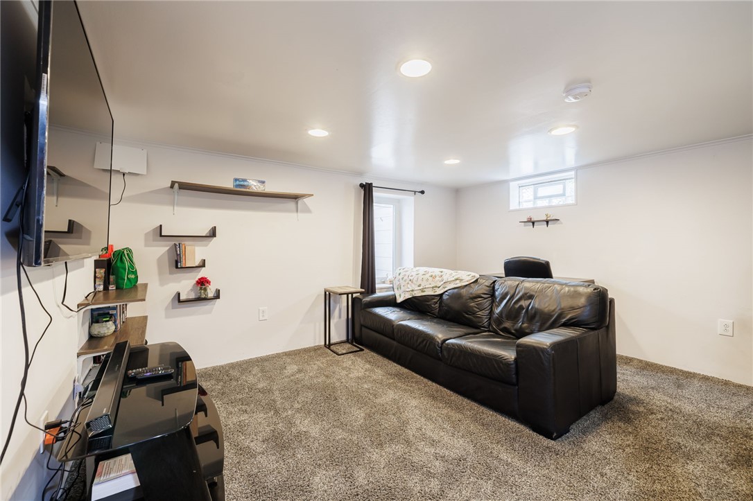 60 Peddington Circle