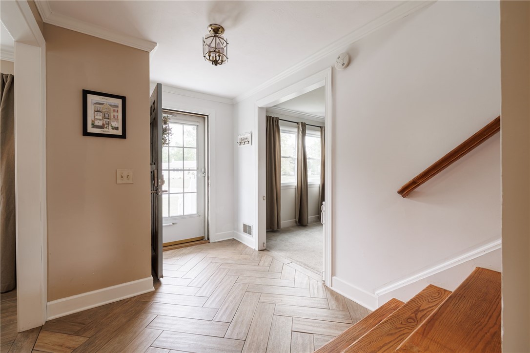 60 Peddington Circle