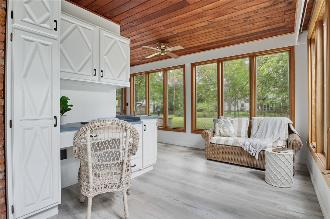 180 Bonnie Brae Avenue