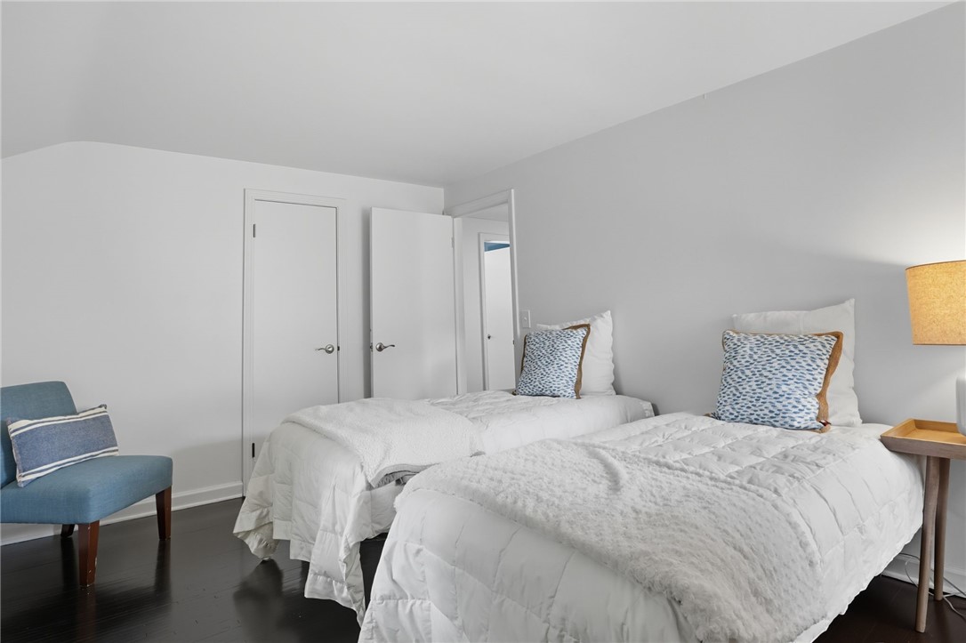 180 Bonnie Brae Avenue