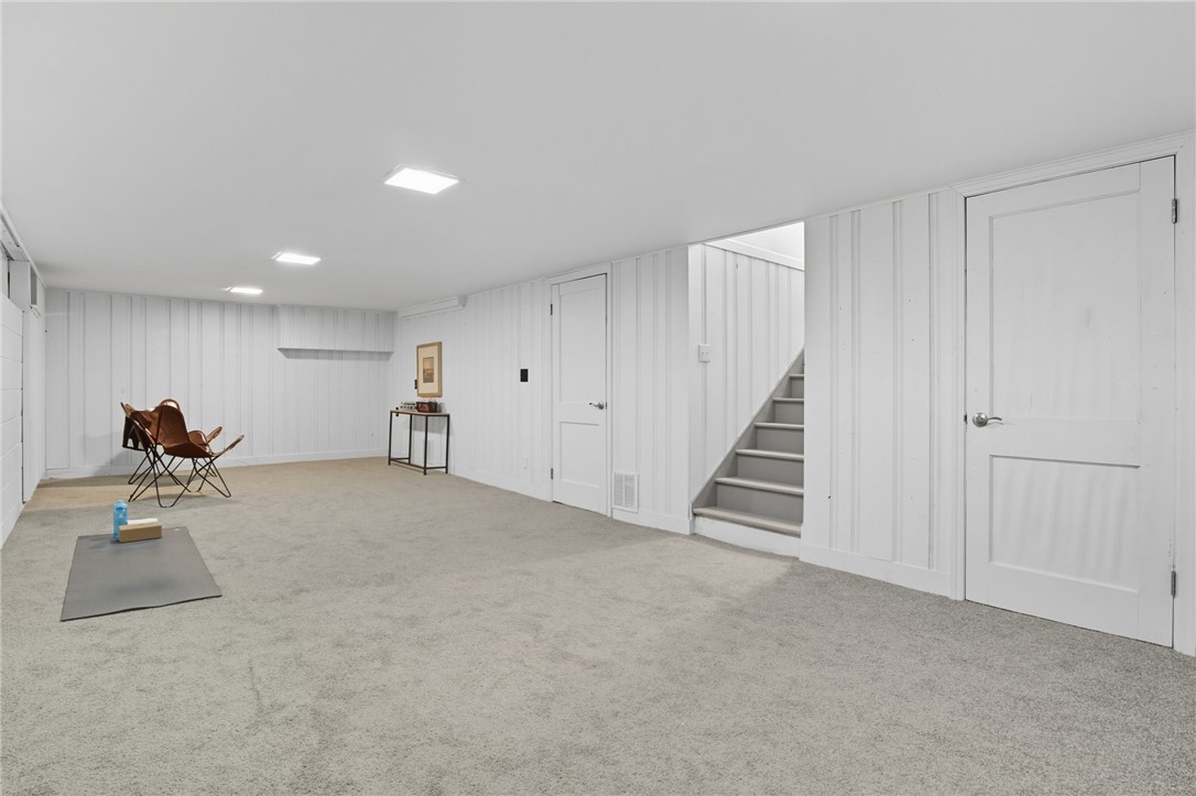 180 Bonnie Brae Avenue