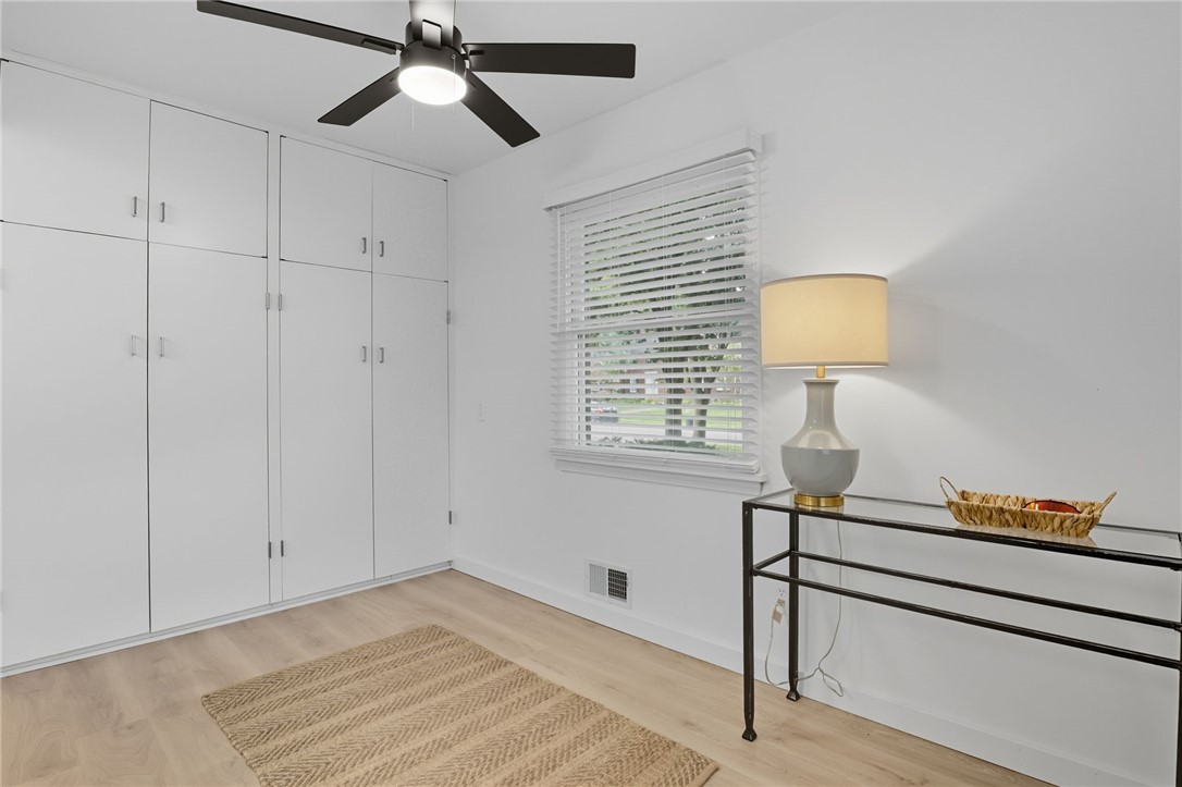 180 Bonnie Brae Avenue