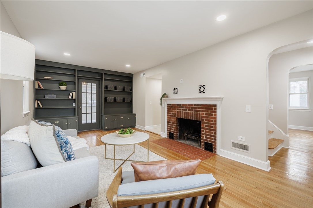 122 Astor Drive