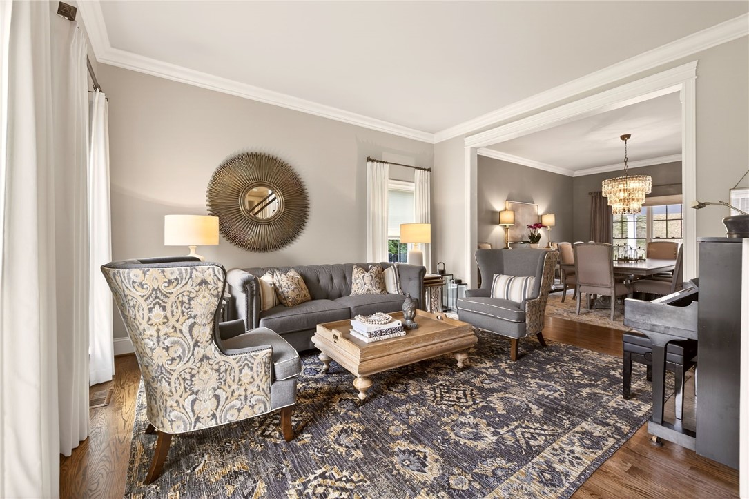 22 Greythorne Hill
