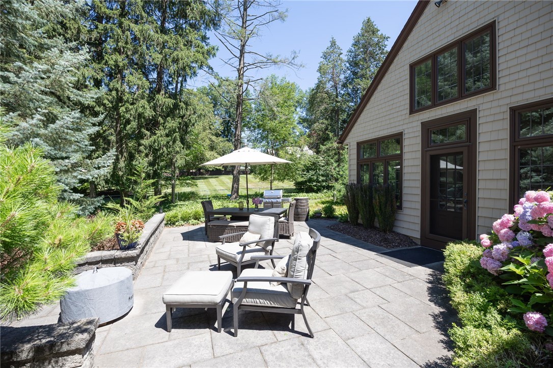 65 Landing Road South