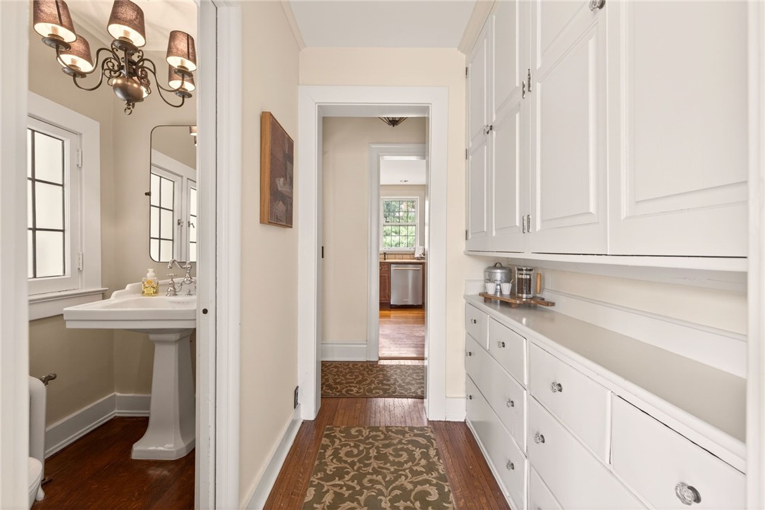 65 Landing Road South