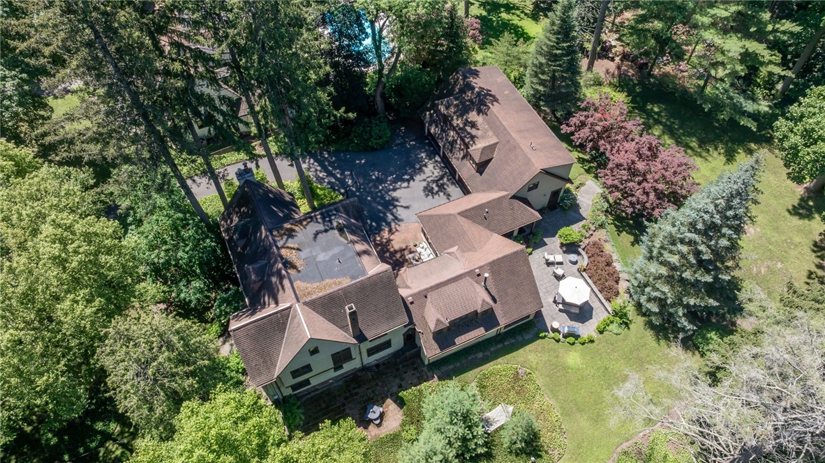 65 Landing Road South