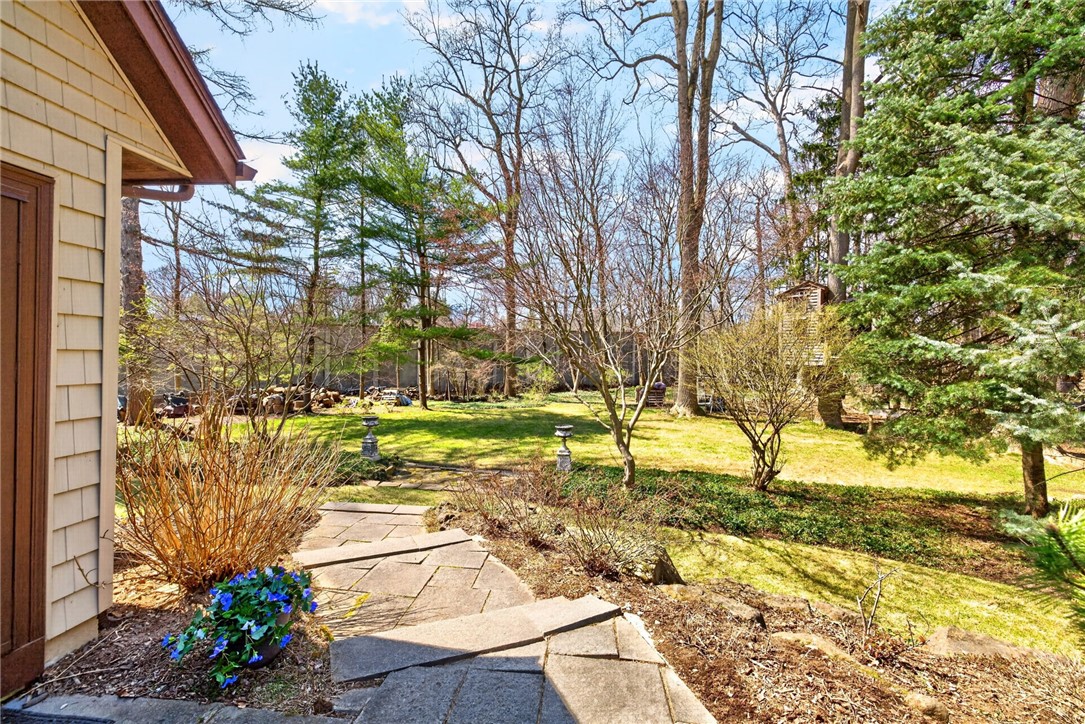 65 Landing Road South